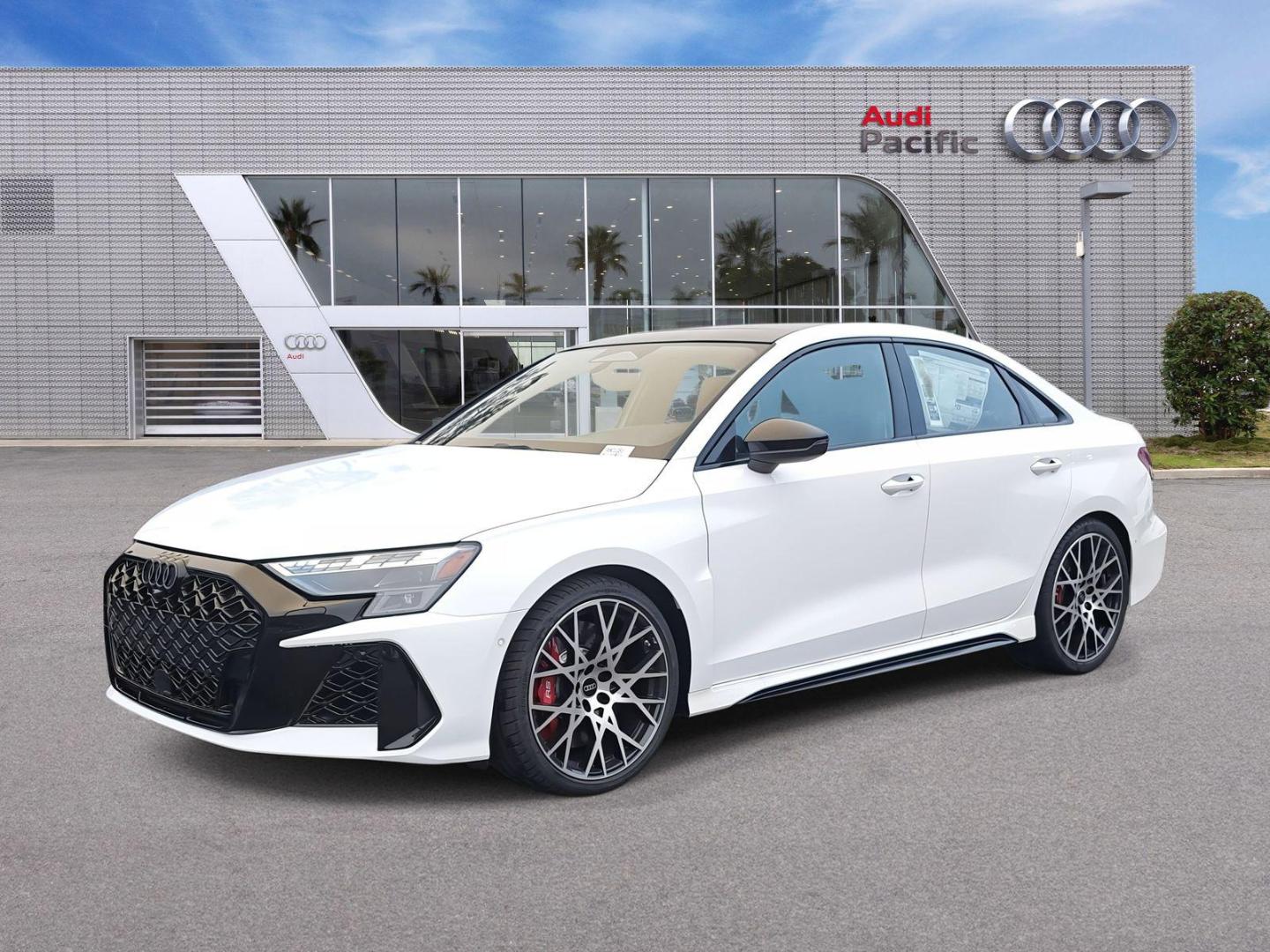 2026 Audi RS 3 2.5 TFSI quattro S tronic's photo