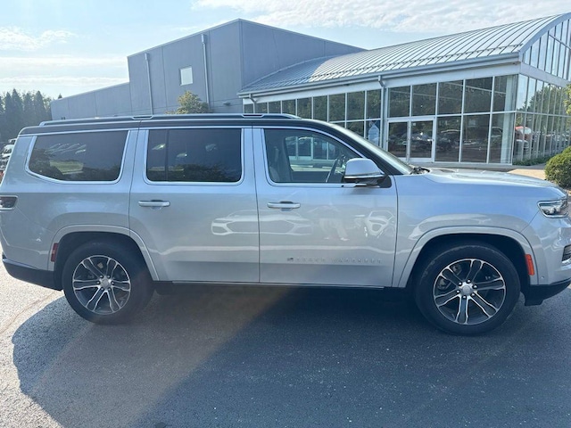 2022 Jeep Grand Wagoneer
