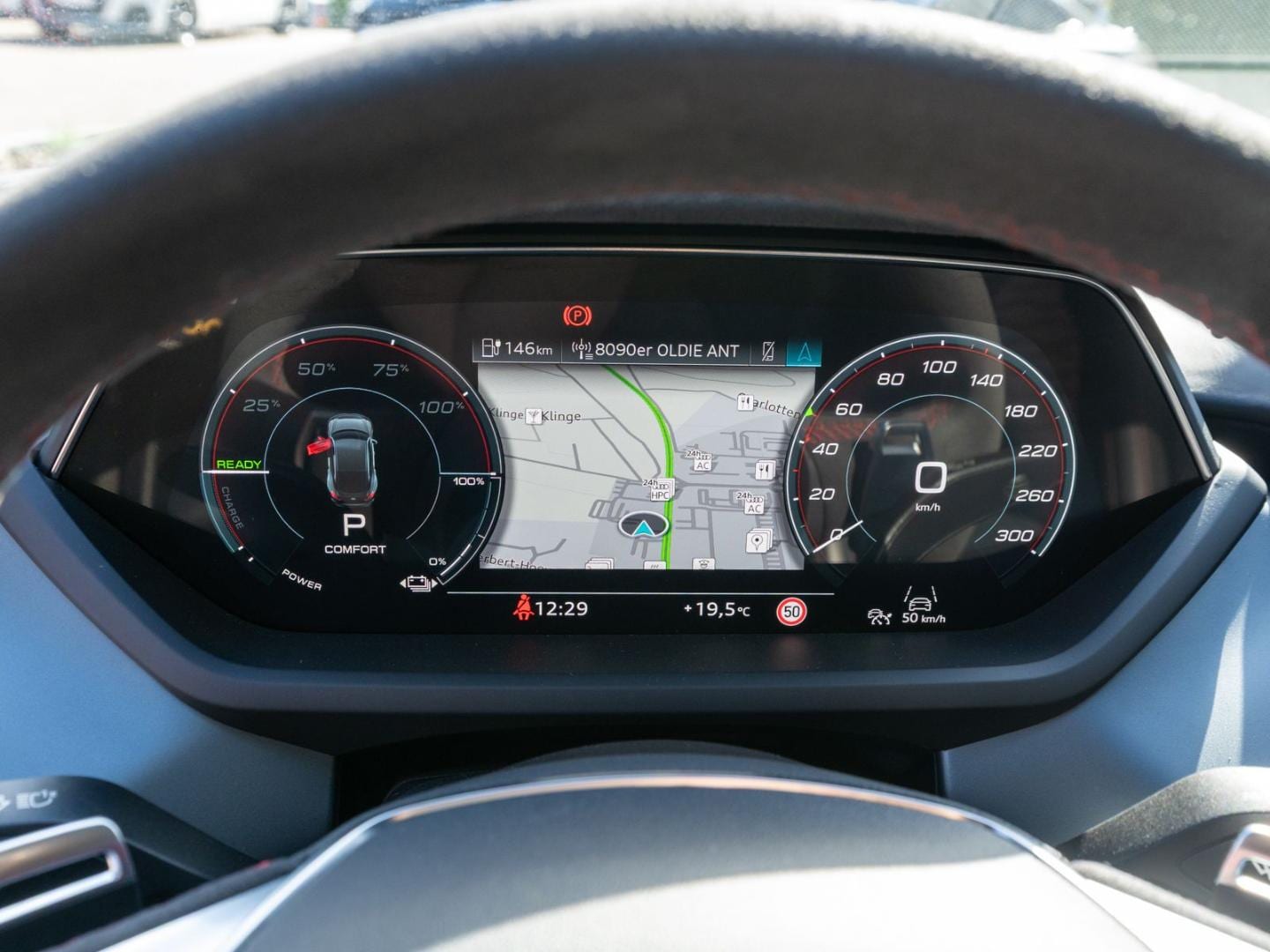Bild über Audi RS e-tron GT e-tron quattro - für weitere Informationen kontaktieren Sie den Audi Partner