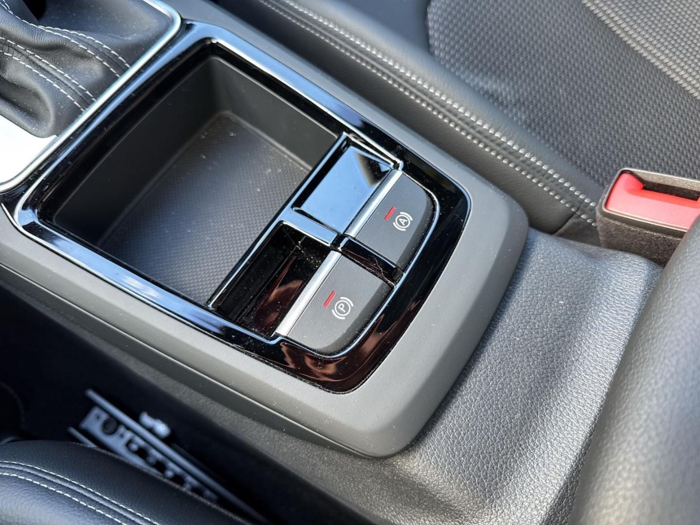 Bild über Audi SQ2 TFSI quattro S tronic - für weitere Informationen kontaktieren Sie den Audi Partner