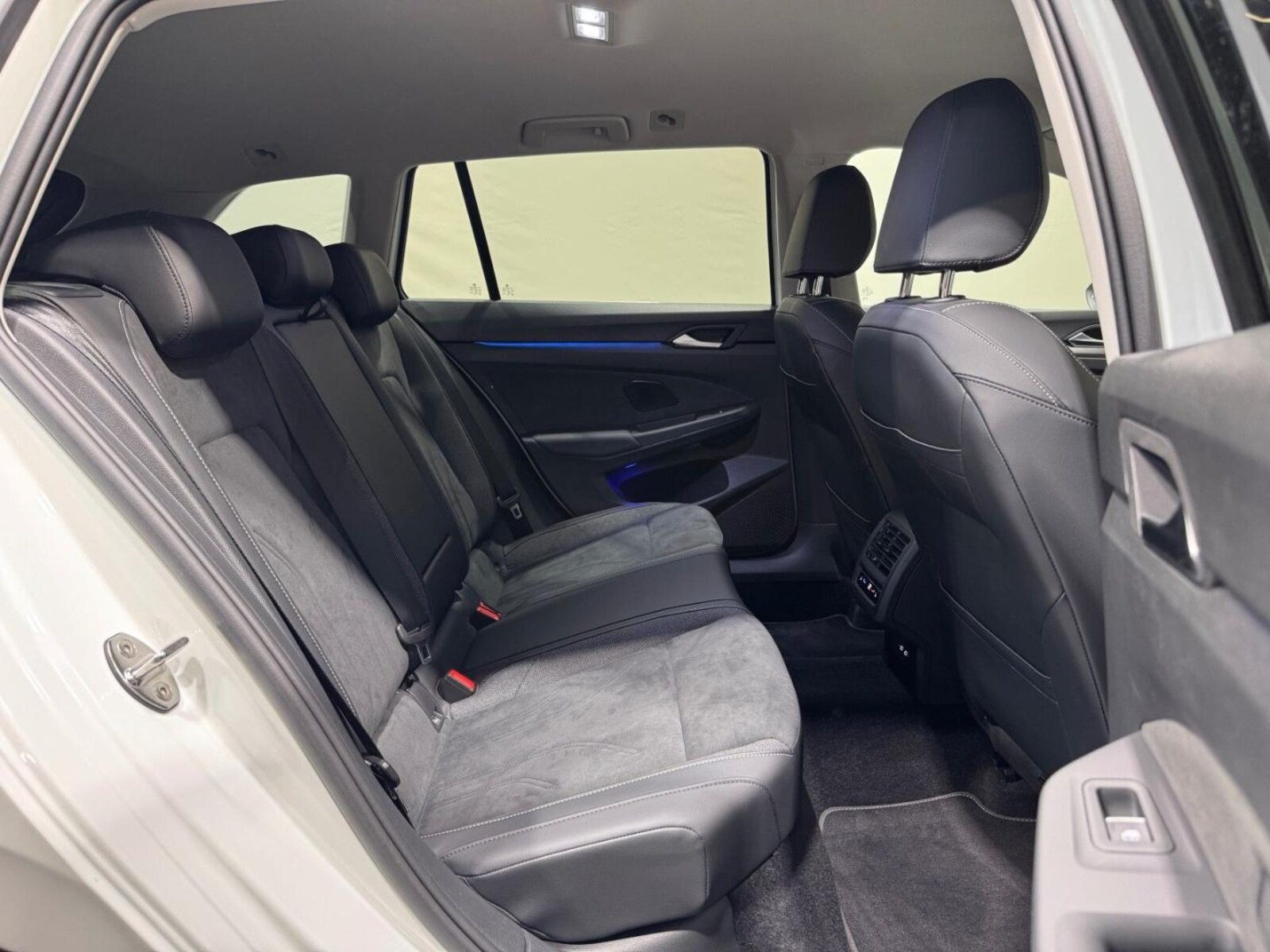 Volkswagen Golf Variant – Bild 23