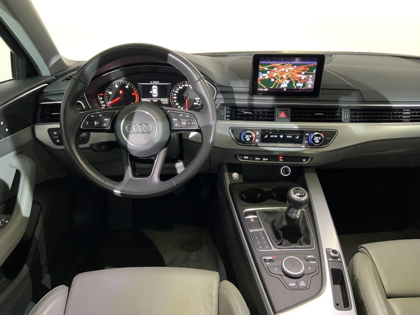 Image about Audi A4 Avant Business Sport 2.0 TDI 110 kW (150 PS) 6-marce