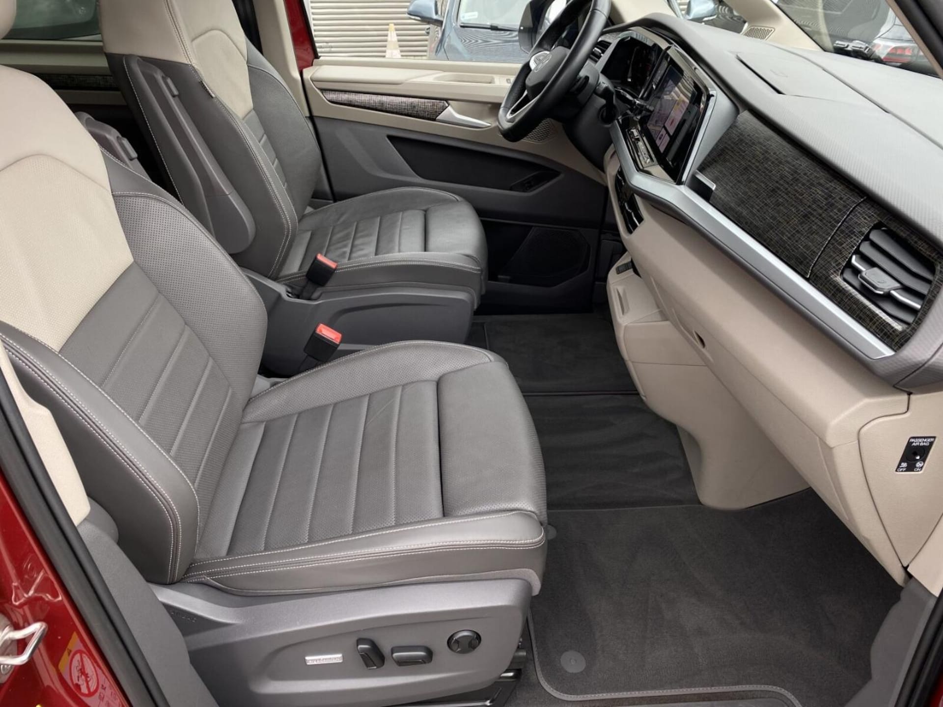Volkswagen Multivan Life