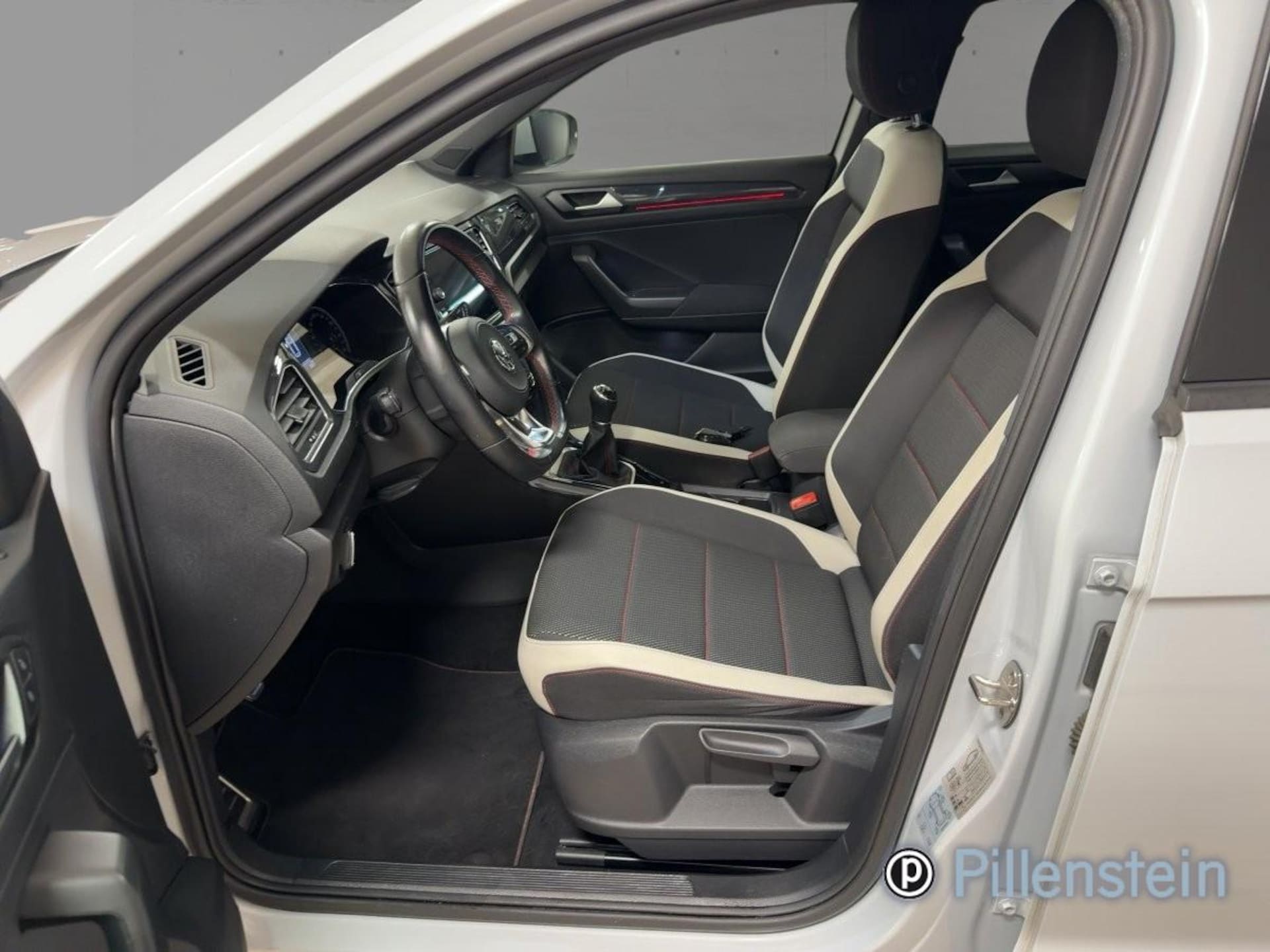 Volkswagen T-Roc Sport