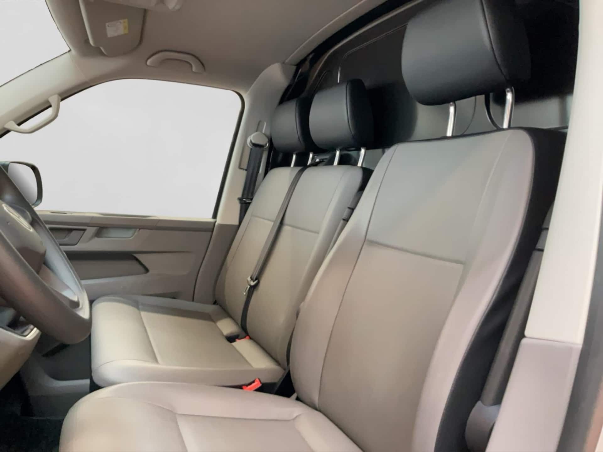 Volkswagen T6.1 Transporter Kasten kurzer Radstand