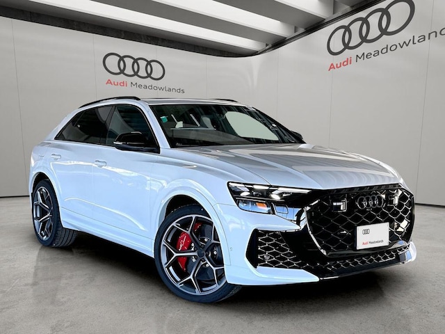 2026 Audi RS Q8 SUV performance