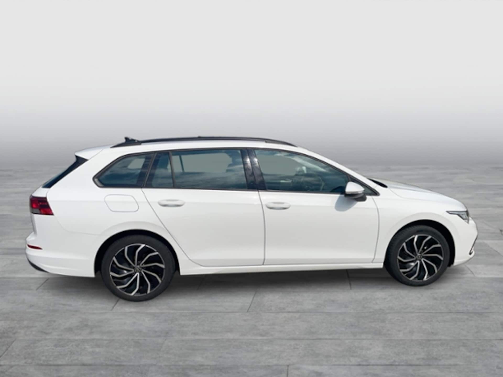 Volkswagen Golf Variant Life