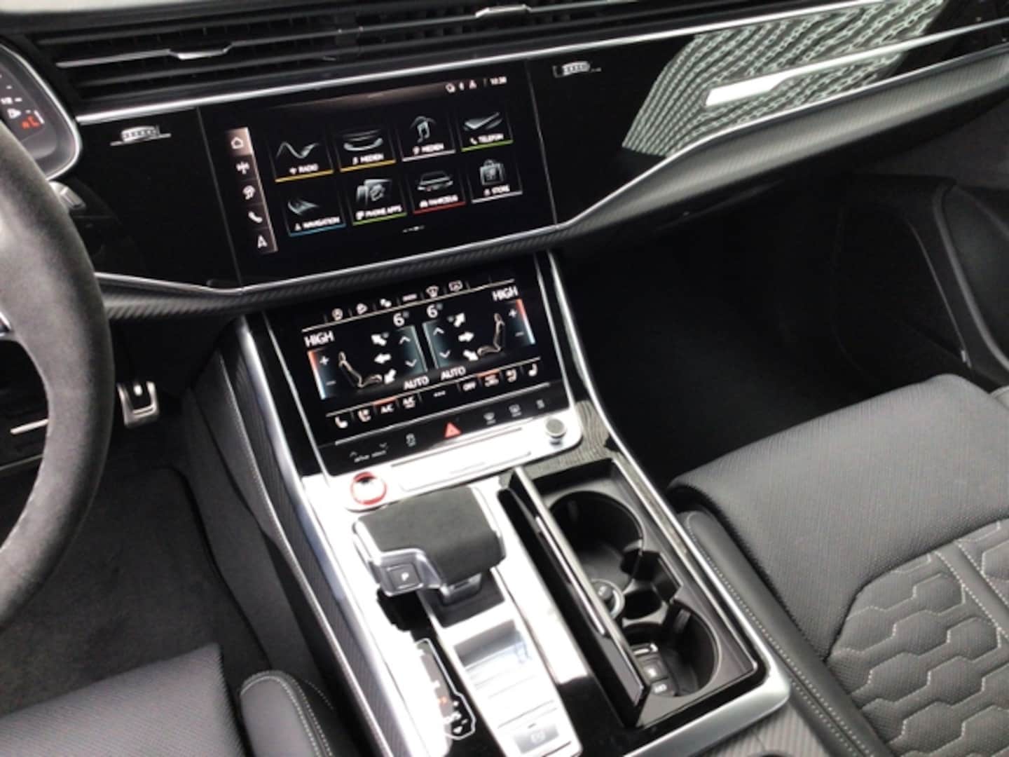 Bild über Audi RS Q8 SUV TFSI quattro 471 kW tiptronic - für weitere Informationen kontaktieren Sie den Audi Partner
