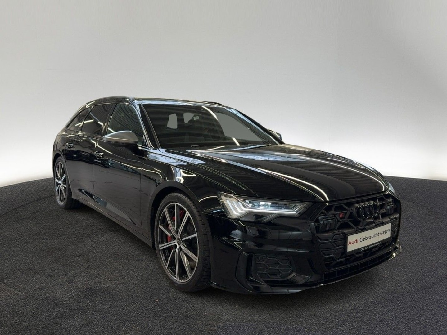 Bild über Audi S6 Avant TDI quattro tiptronic - für weitere Informationen kontaktieren Sie den Audi Partner