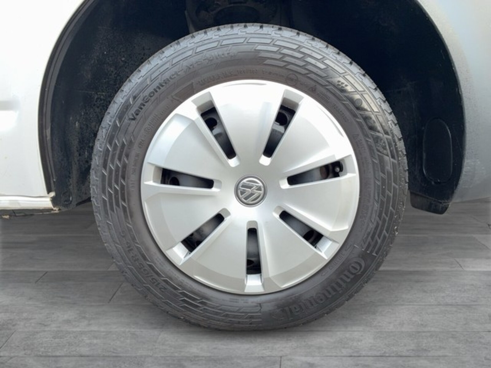 Volkswagen T6.1 Transporter Kombi kurzer Radstand – Bild 6