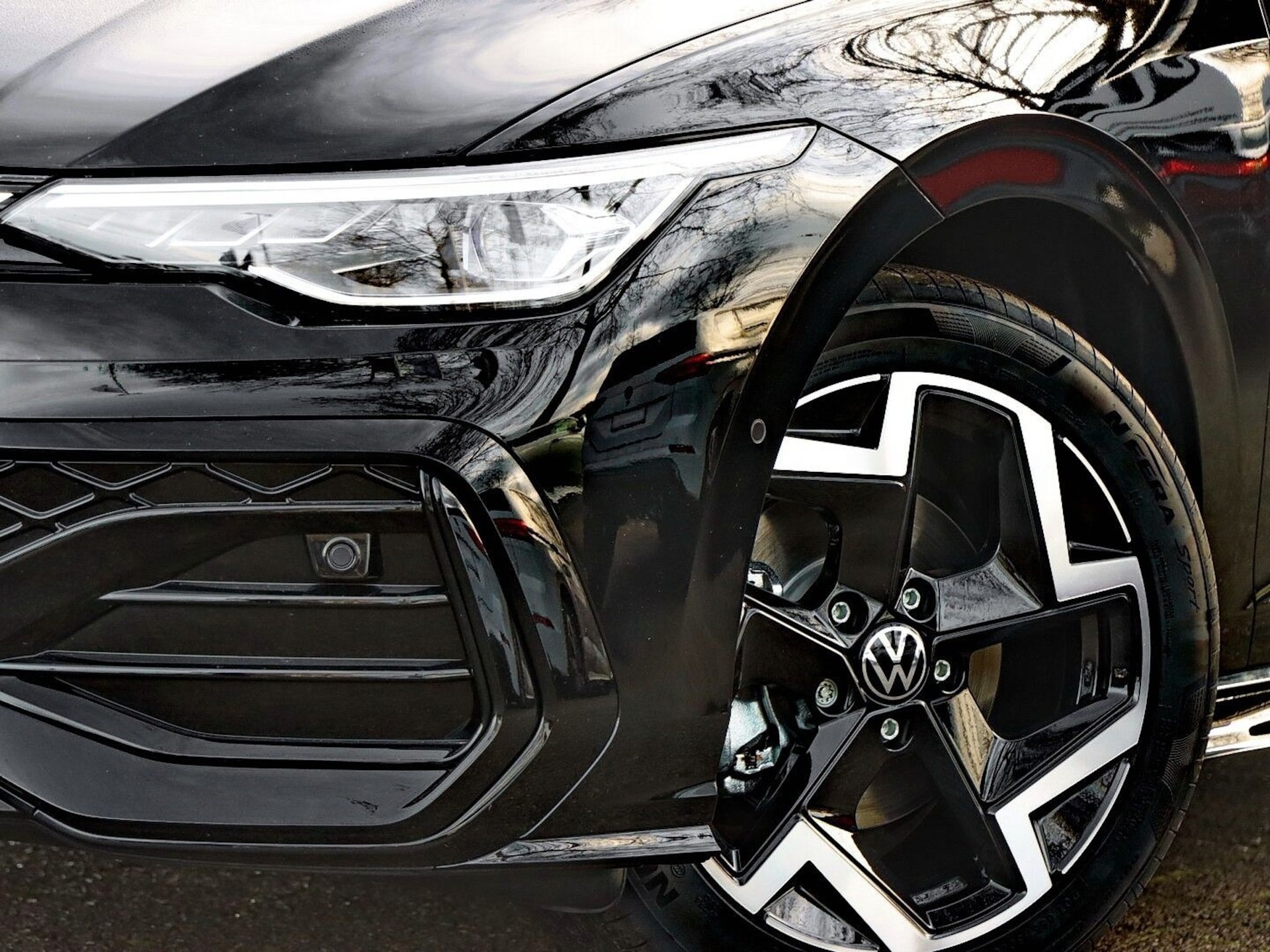 Volkswagen Golf Variant R-Line