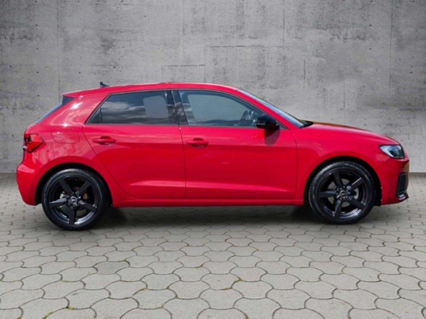 Bild über Audi A1 Sportback advanced 30 TFSI Schaltgetriebe - für weitere Informationen kontaktieren Sie den Audi Partner