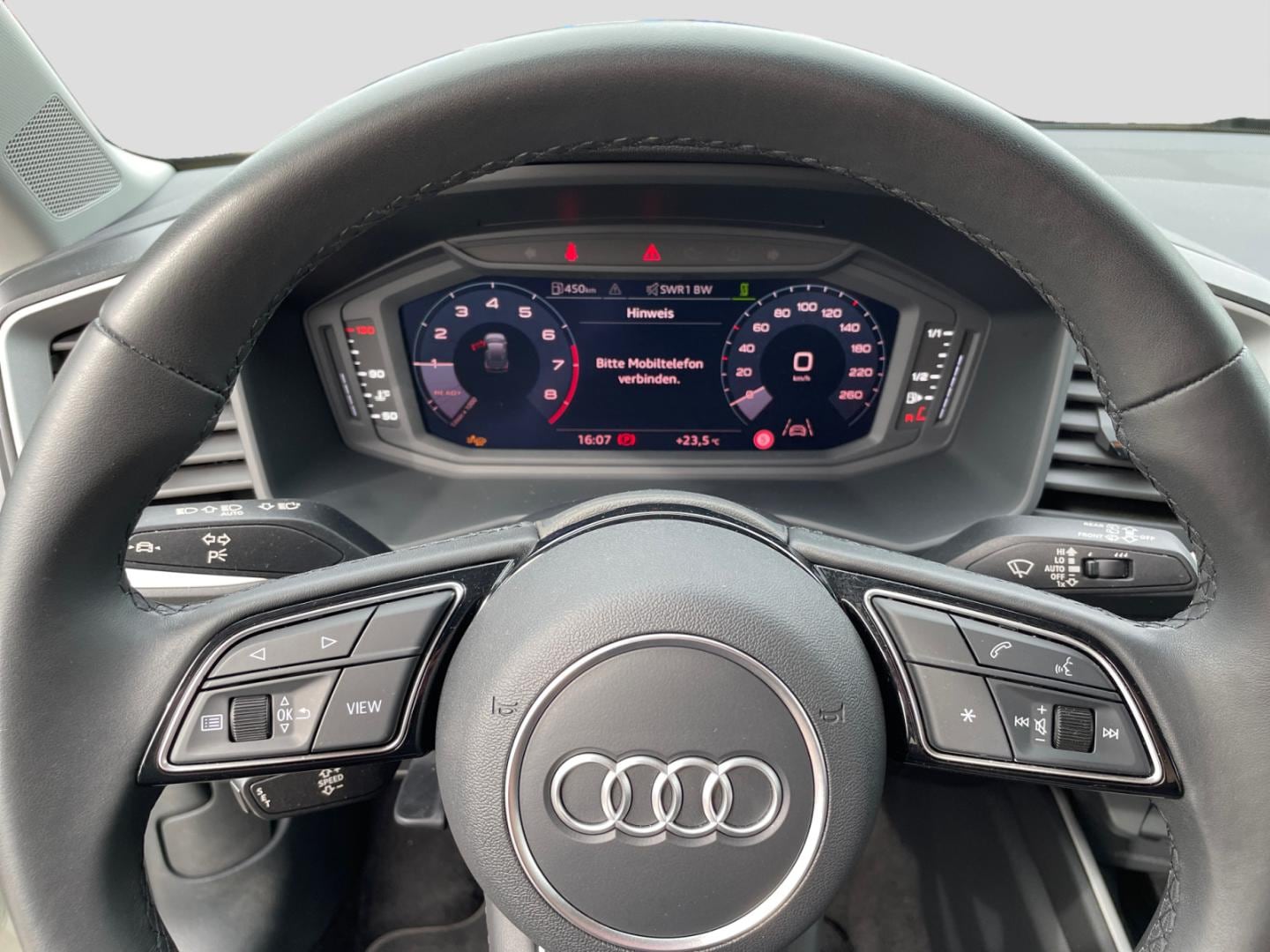 Bild über Audi A1 allstreet 30 TFSI Schaltgetriebe - für weitere Informationen kontaktieren Sie den Audi Partner