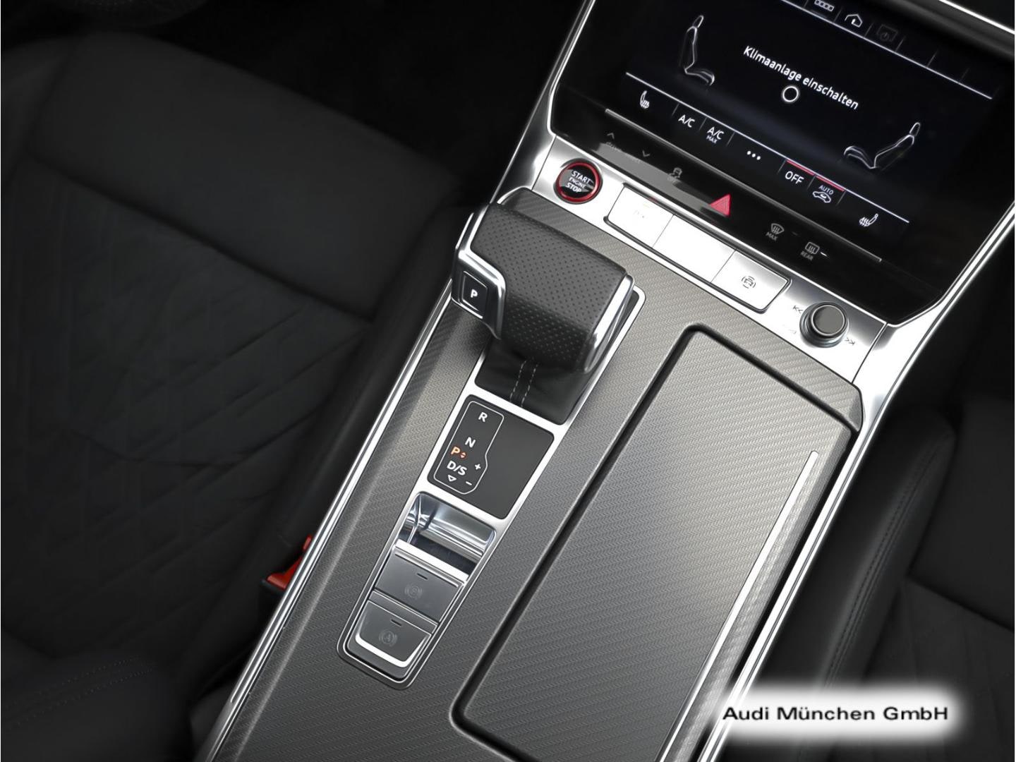 Bild über Audi RS 6 Avant performance TFSI quattro tiptronic - für weitere Informationen kontaktieren Sie den Audi Partner