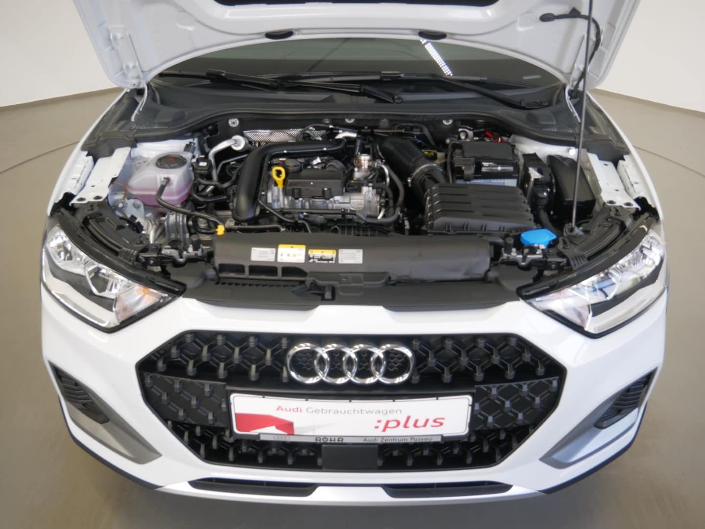 Bild über Audi A1 allstreet 30 TFSI Schaltgetriebe - für weitere Informationen kontaktieren Sie den Audi Partner
