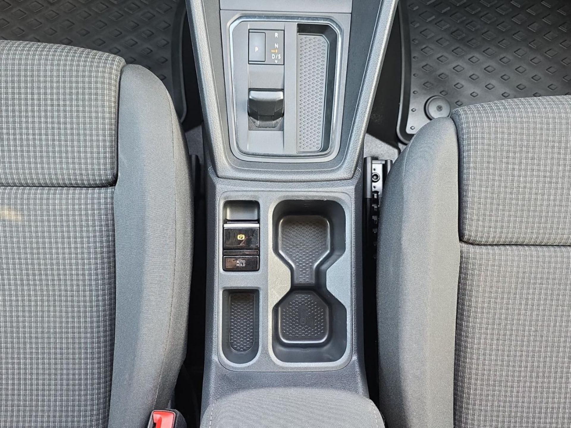 Volkswagen Caddy Maxi Basis-Modell