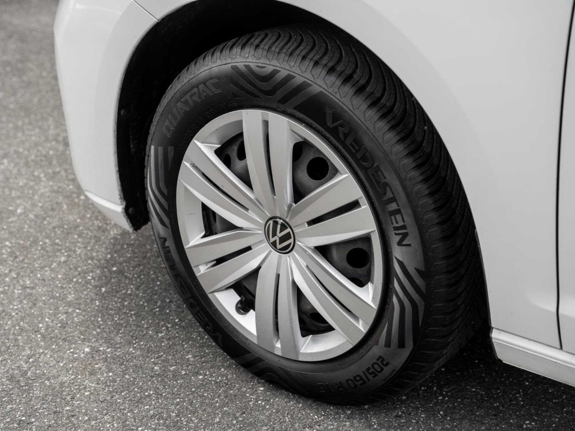 Volkswagen Caddy Maxi Basis-Modell
