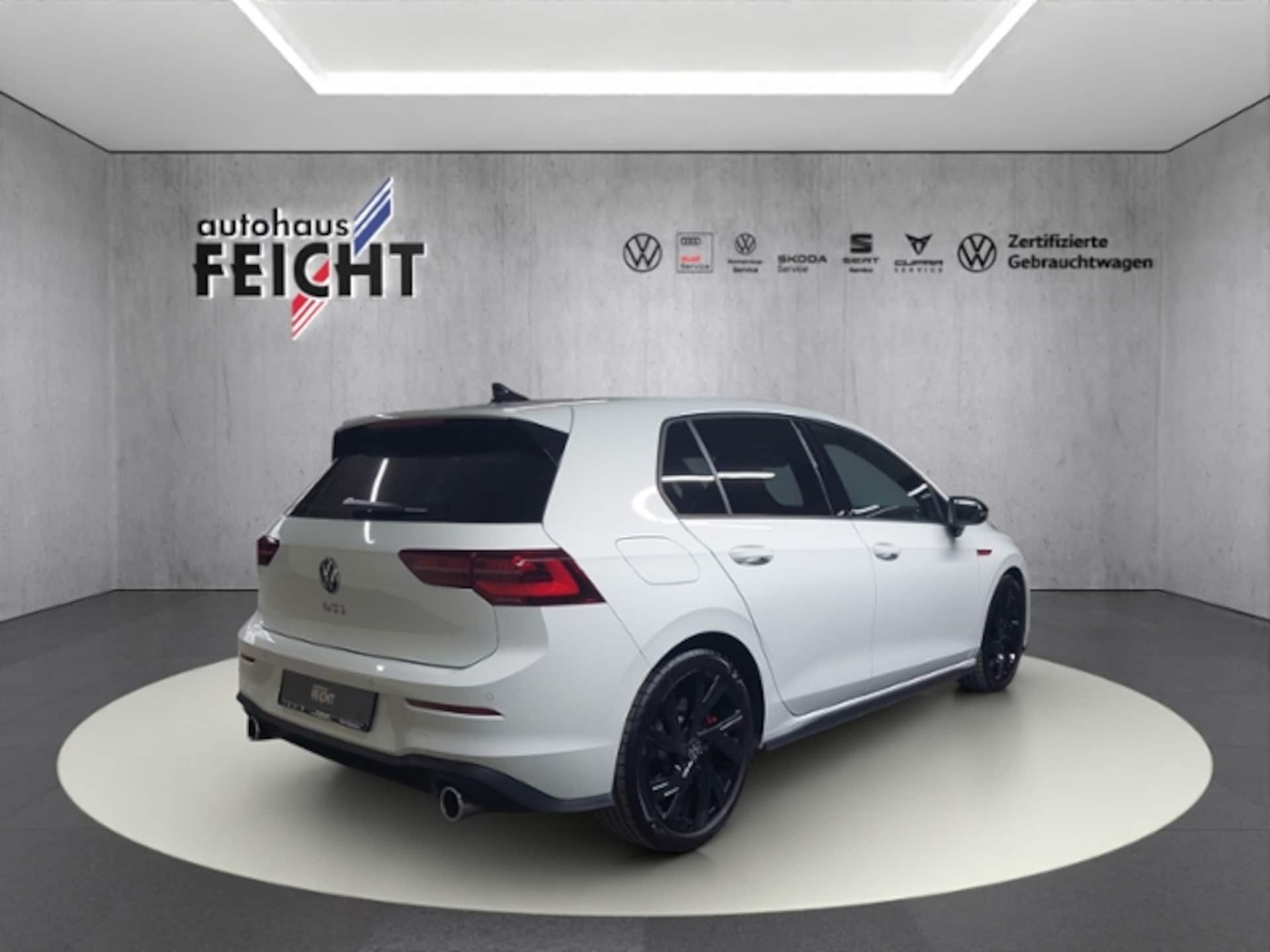 Volkswagen Golf GTI