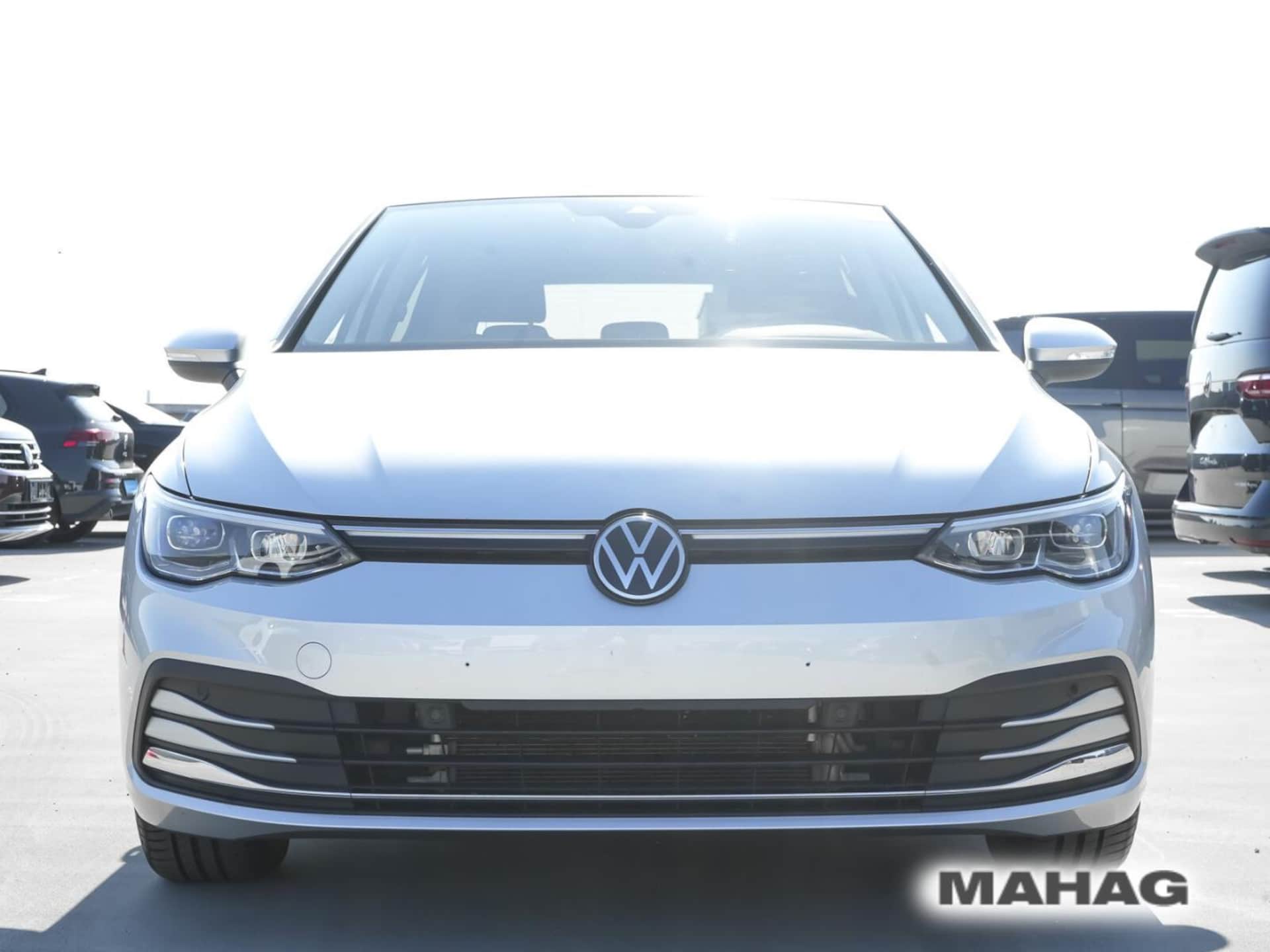 Volkswagen Golf Style