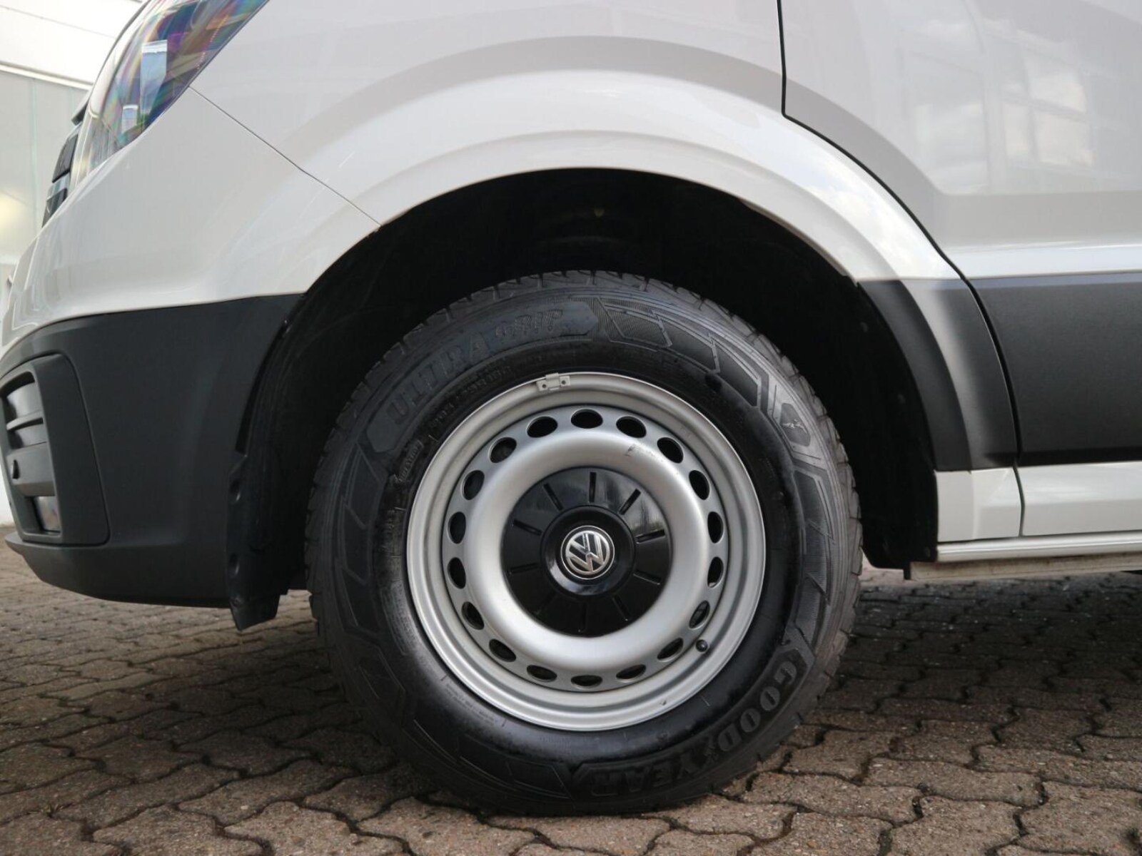 Volkswagen Crafter Kasten langer Radstand – Bild 12