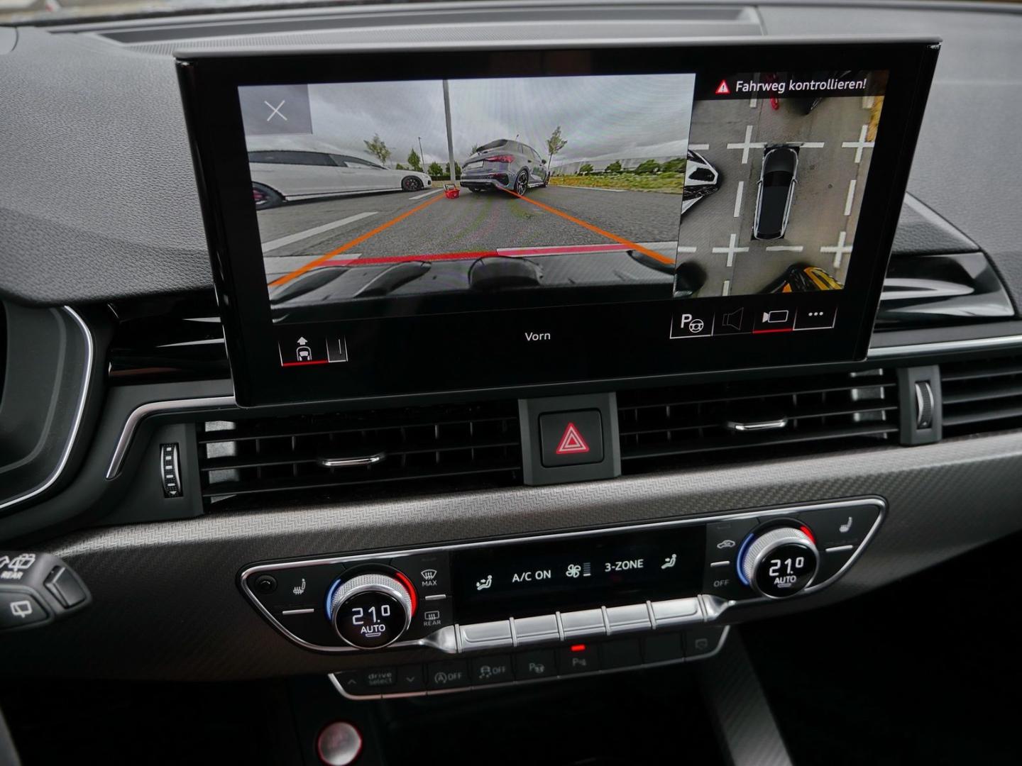 Image about Audi RS 4 Avant TFSI quattro tiptronic
