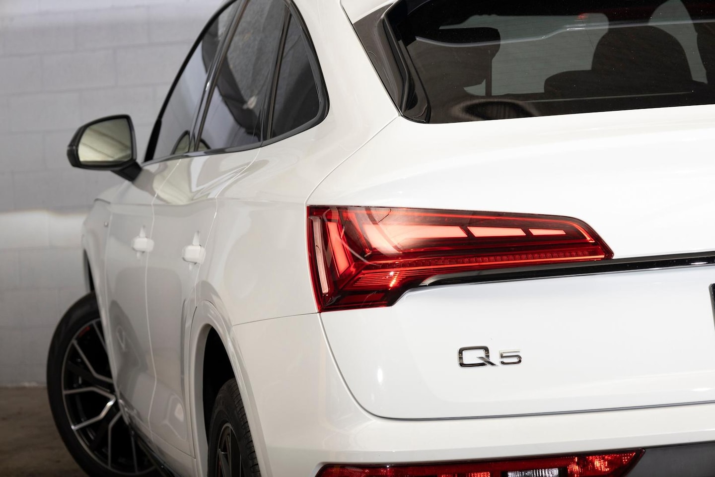 Image about Audi Q5 Sportback 40 TDI quattro S tronic