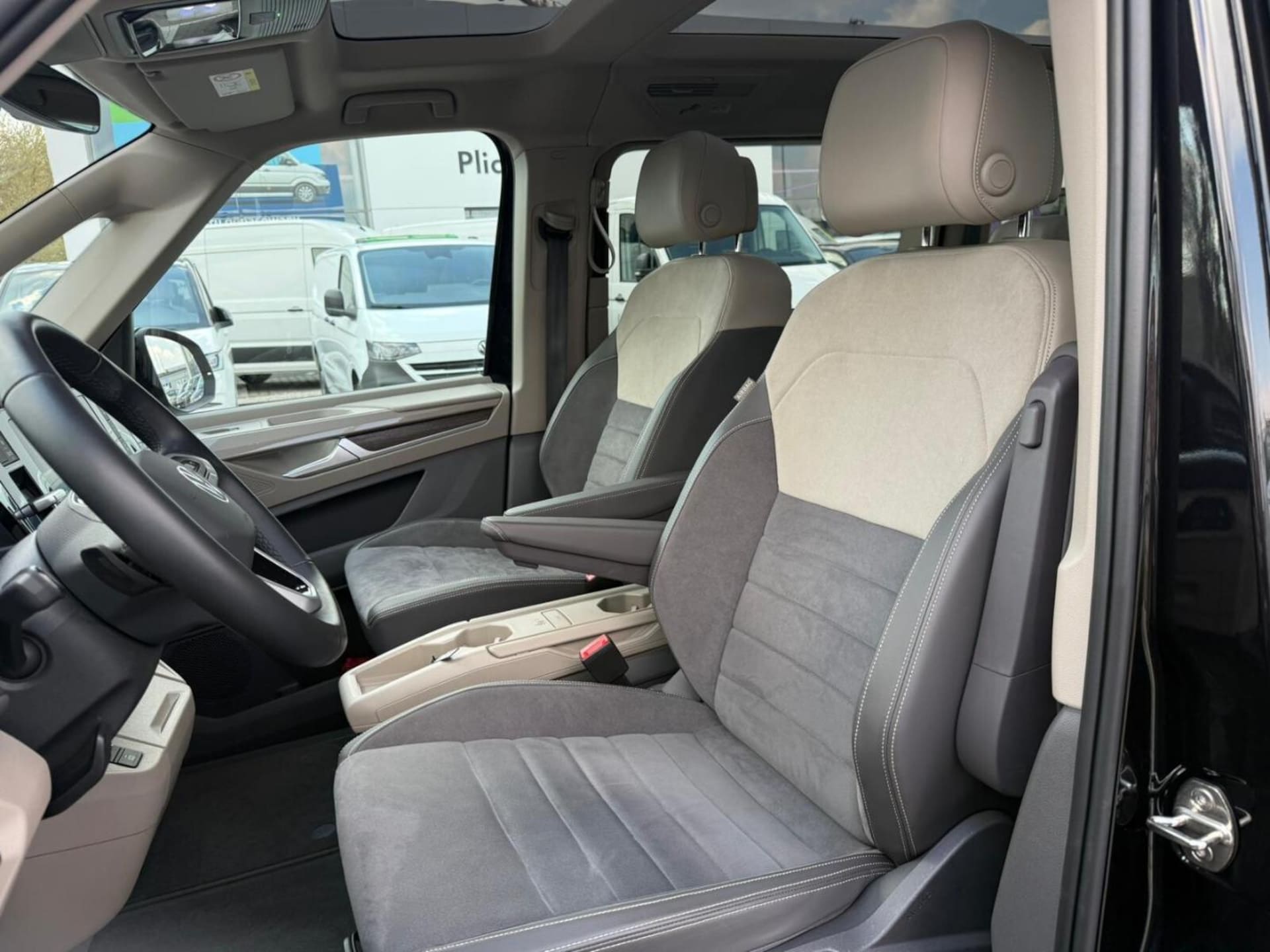 Volkswagen Multivan Style