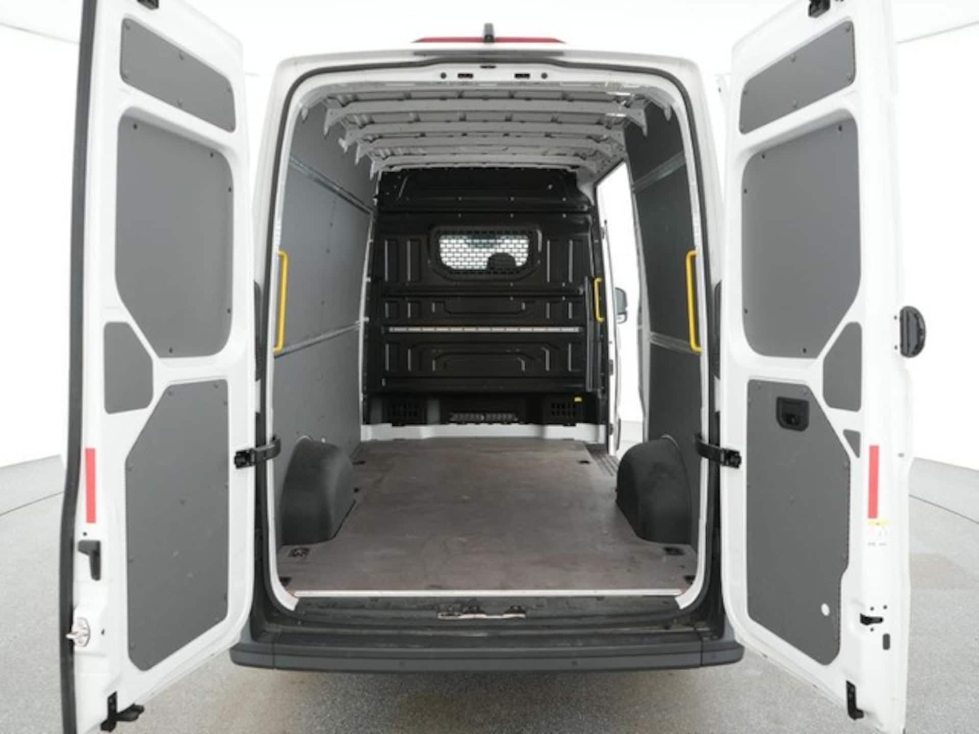 Volkswagen Crafter Kasten mittlerer Radstand