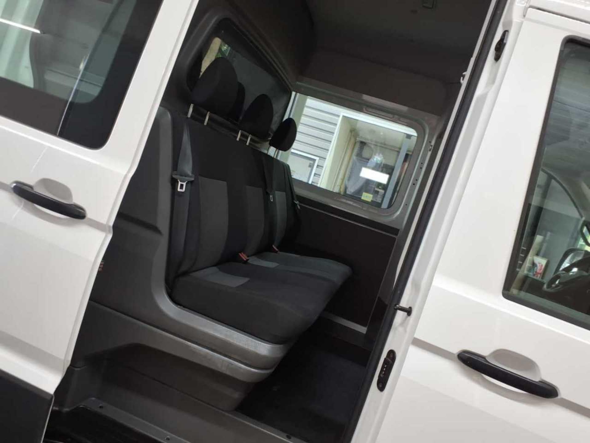 Volkswagen Crafter Kasten mittlerer Radstand