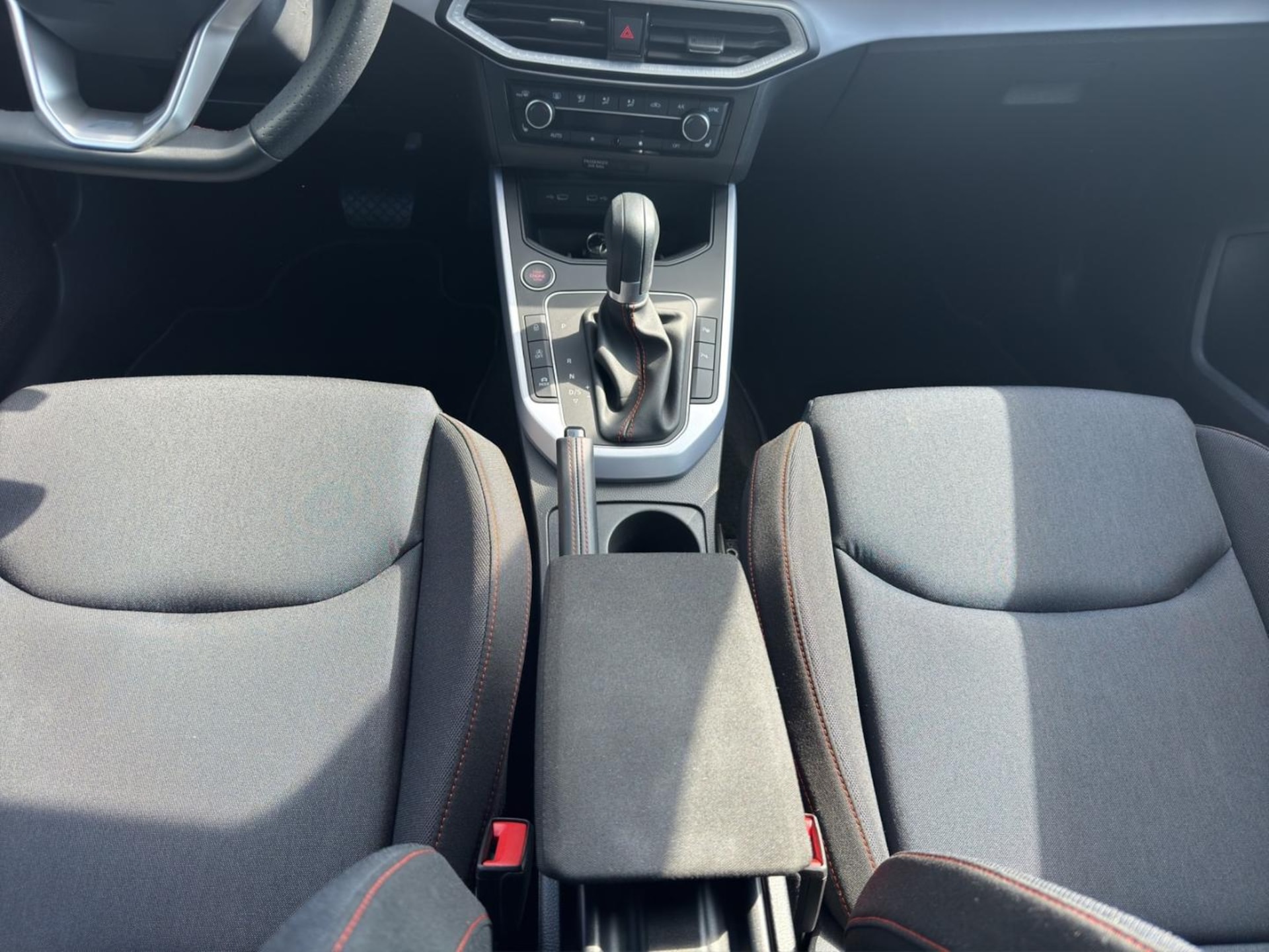 SEAT Arona FR