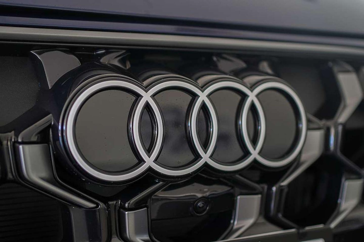 Image about Audi Q5 SUV TDI quattro 150 kW sport