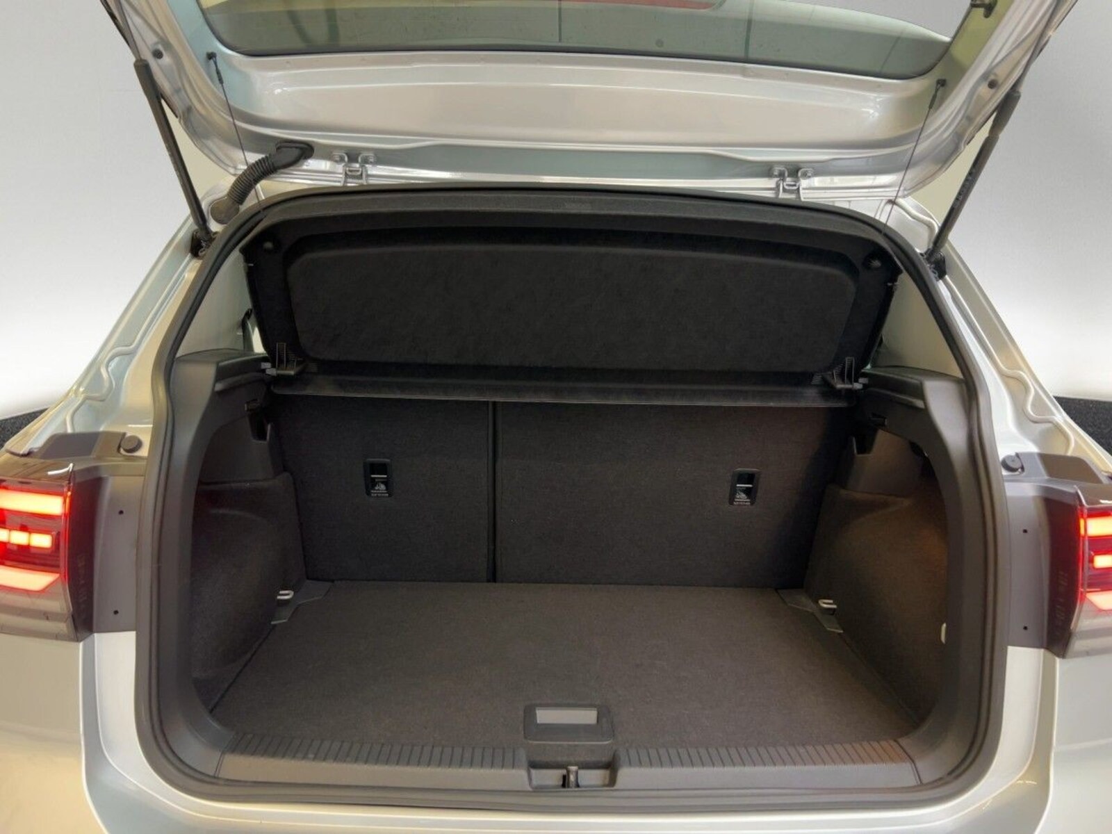 Volkswagen T-Cross – Bild 7