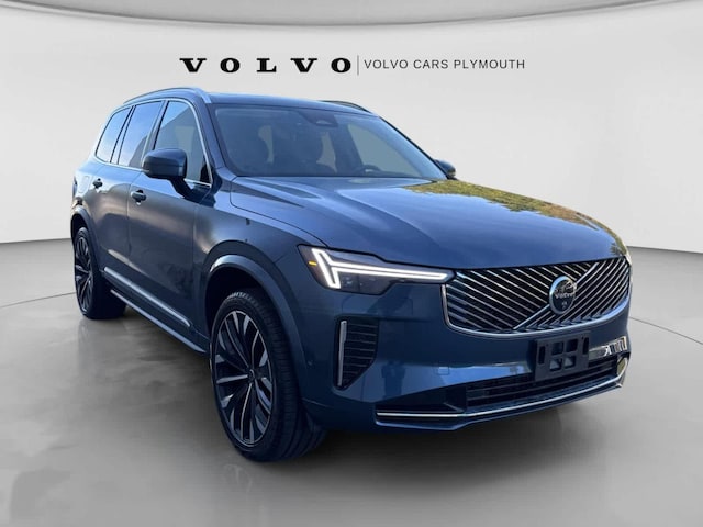 2025 Volvo XC90 Plus