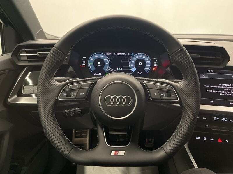 Immagine di Audi A3 Sportback TFSI e Identity Black 40 TFSI e 150 kW (204 CV) S tronic - Vista: for more details contact your dealer