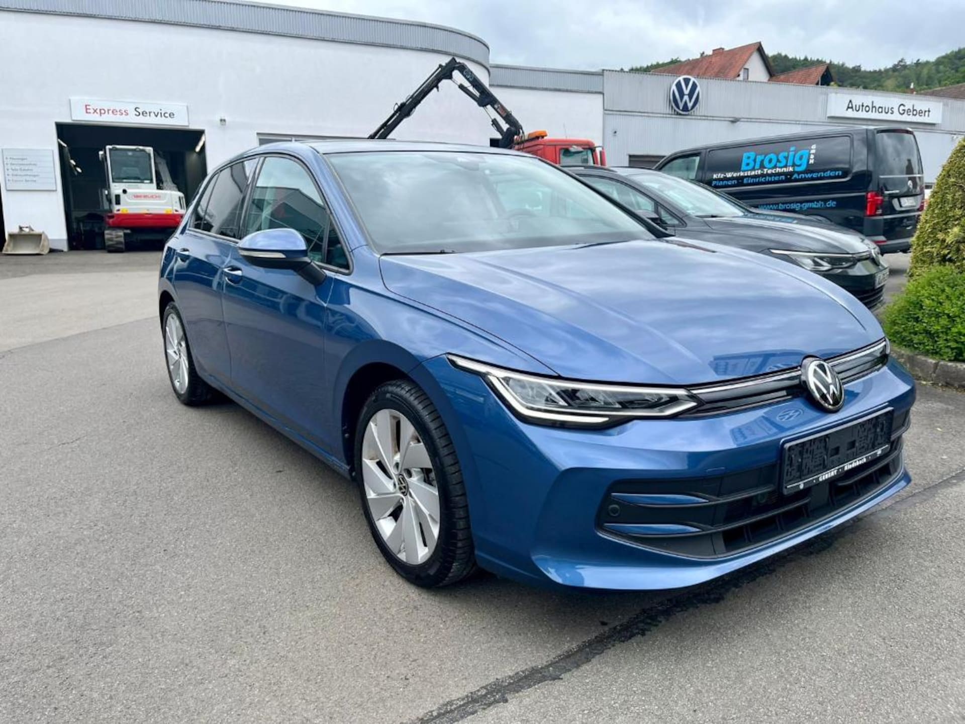 Volkswagen Golf Life