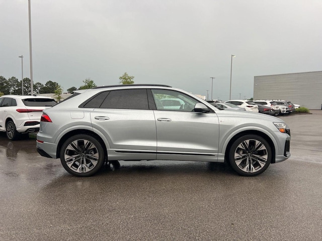 2025 Audi Q8