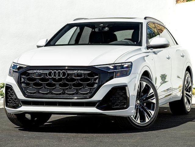Photo of 2026 Audi Q8