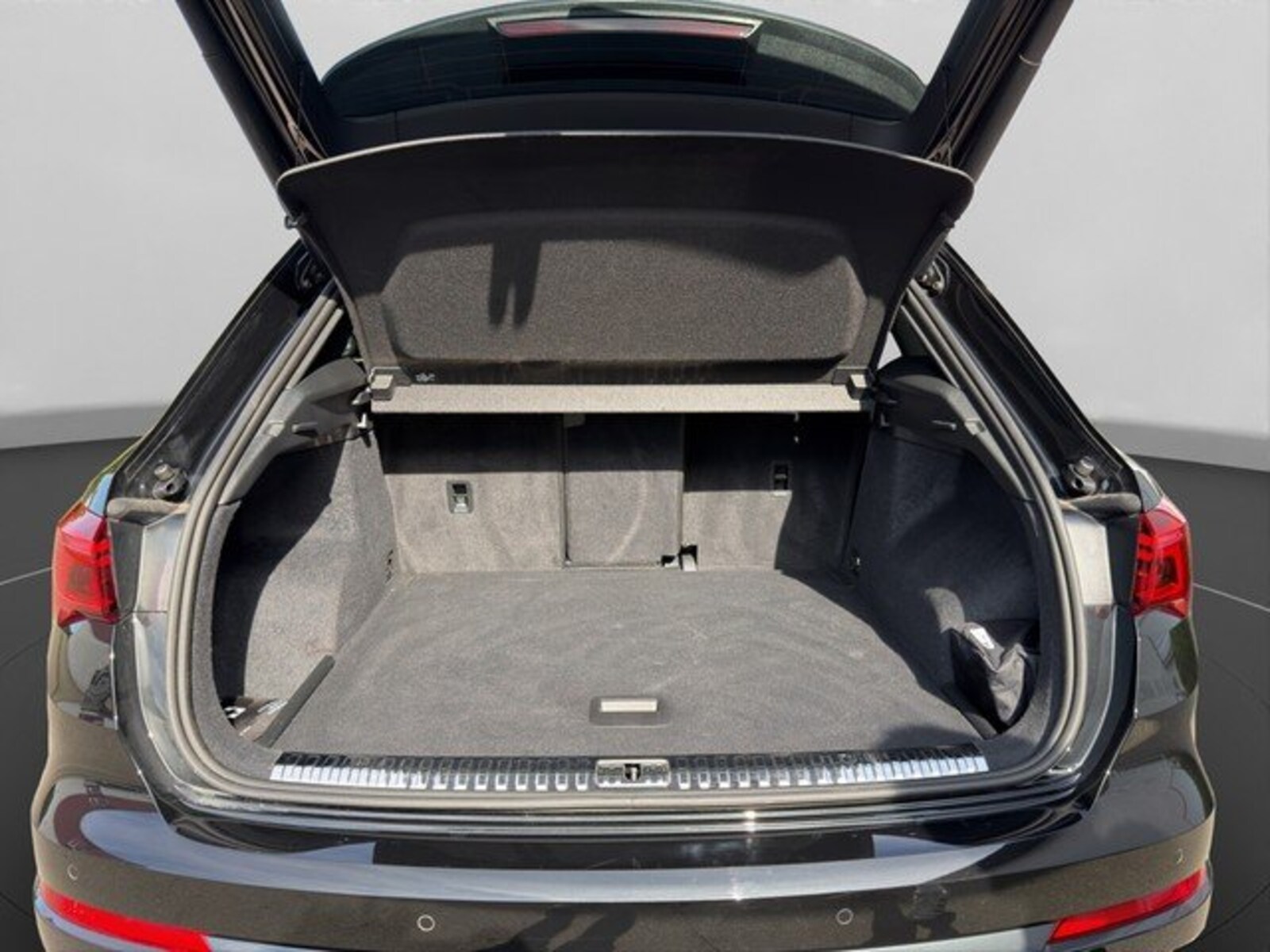 Audi Q3 – Bild 9