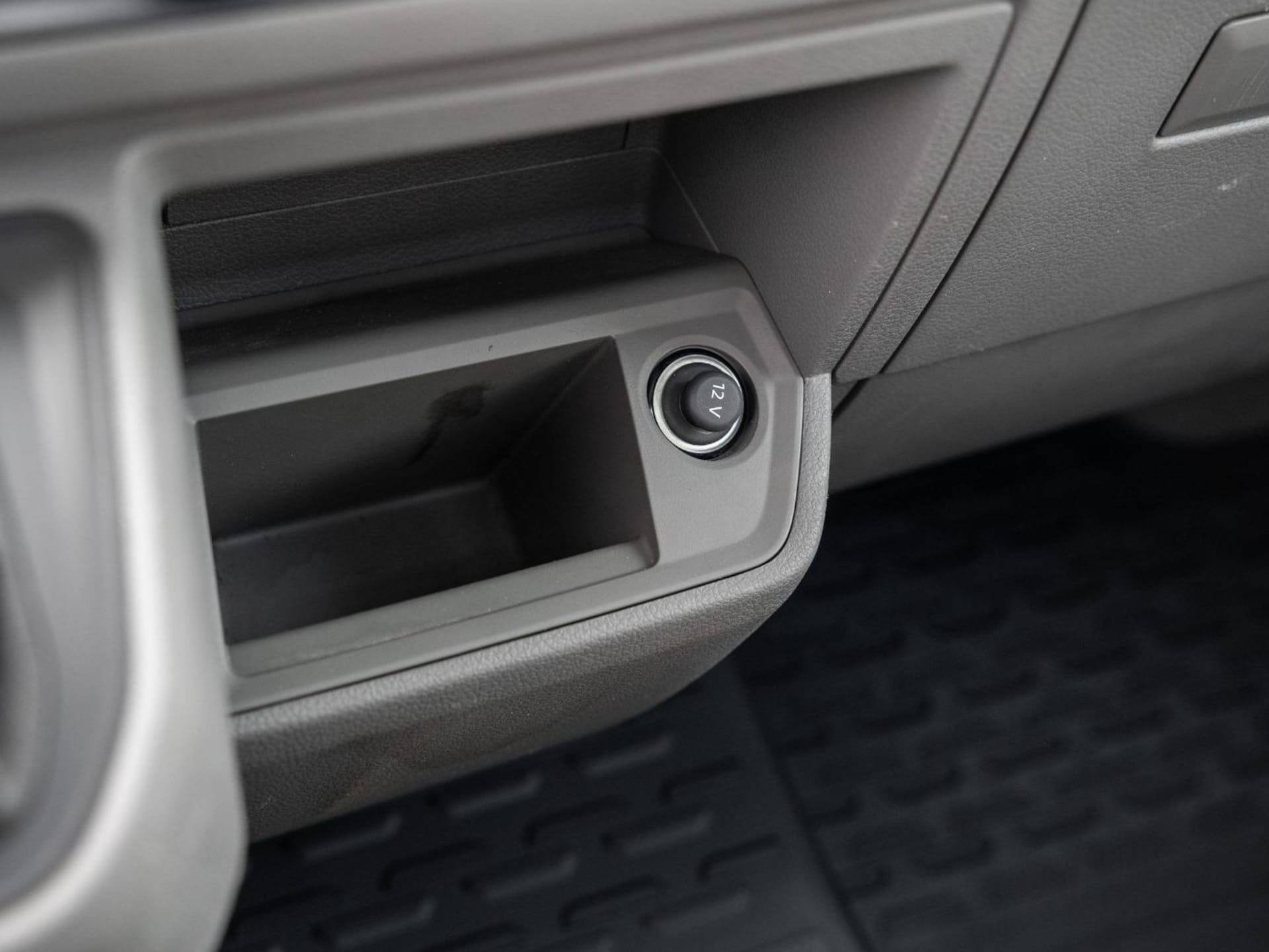 Volkswagen Crafter Einzelkabine langer Radstand