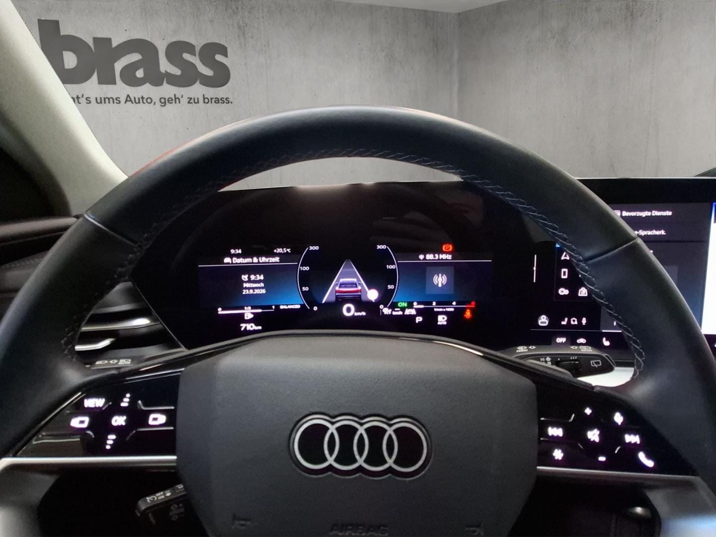 Bild über Audi Q5 SUV TDI quattro 150 kW S tronic - für weitere Informationen kontaktieren Sie den Audi Partner