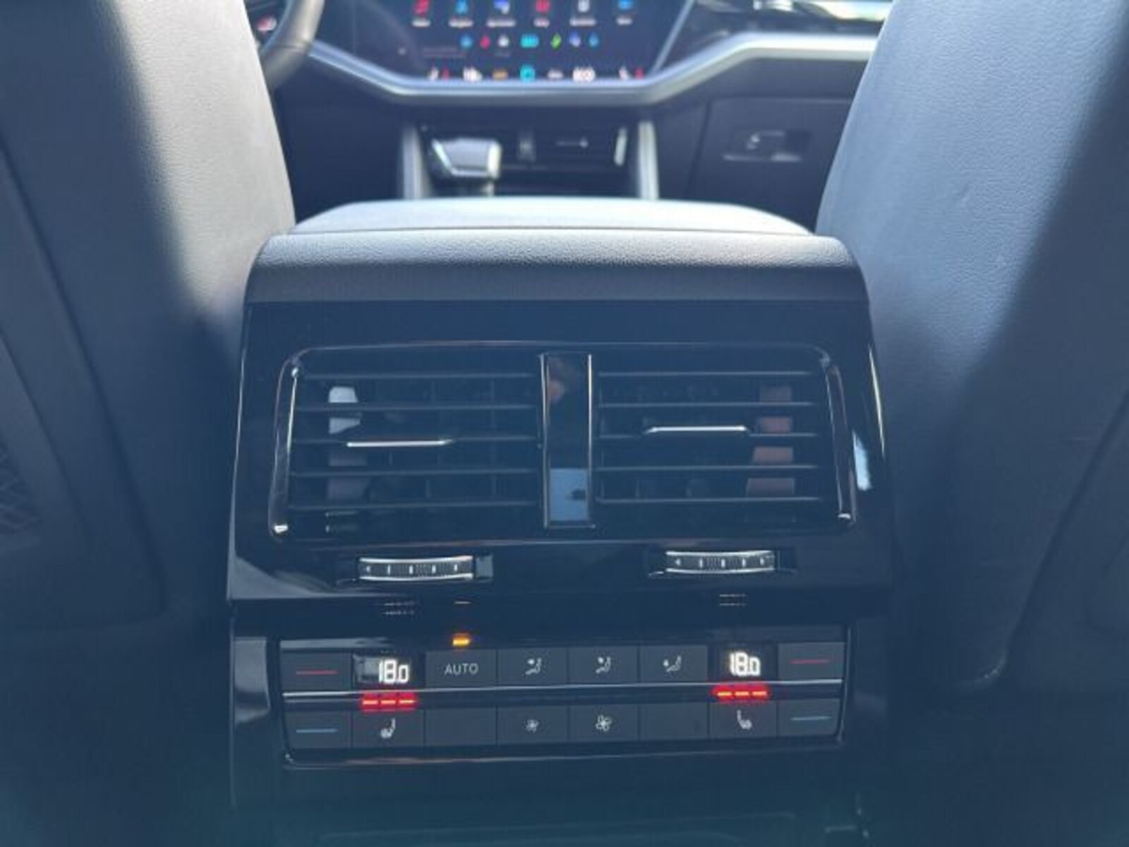 Volkswagen Touareg – Bild 18