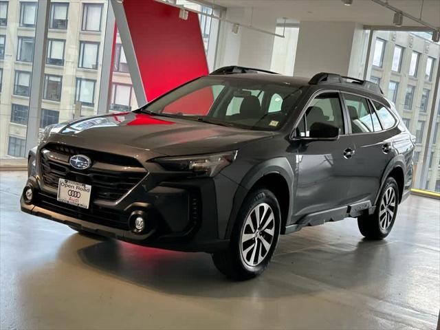 2025 Subaru Outback Base