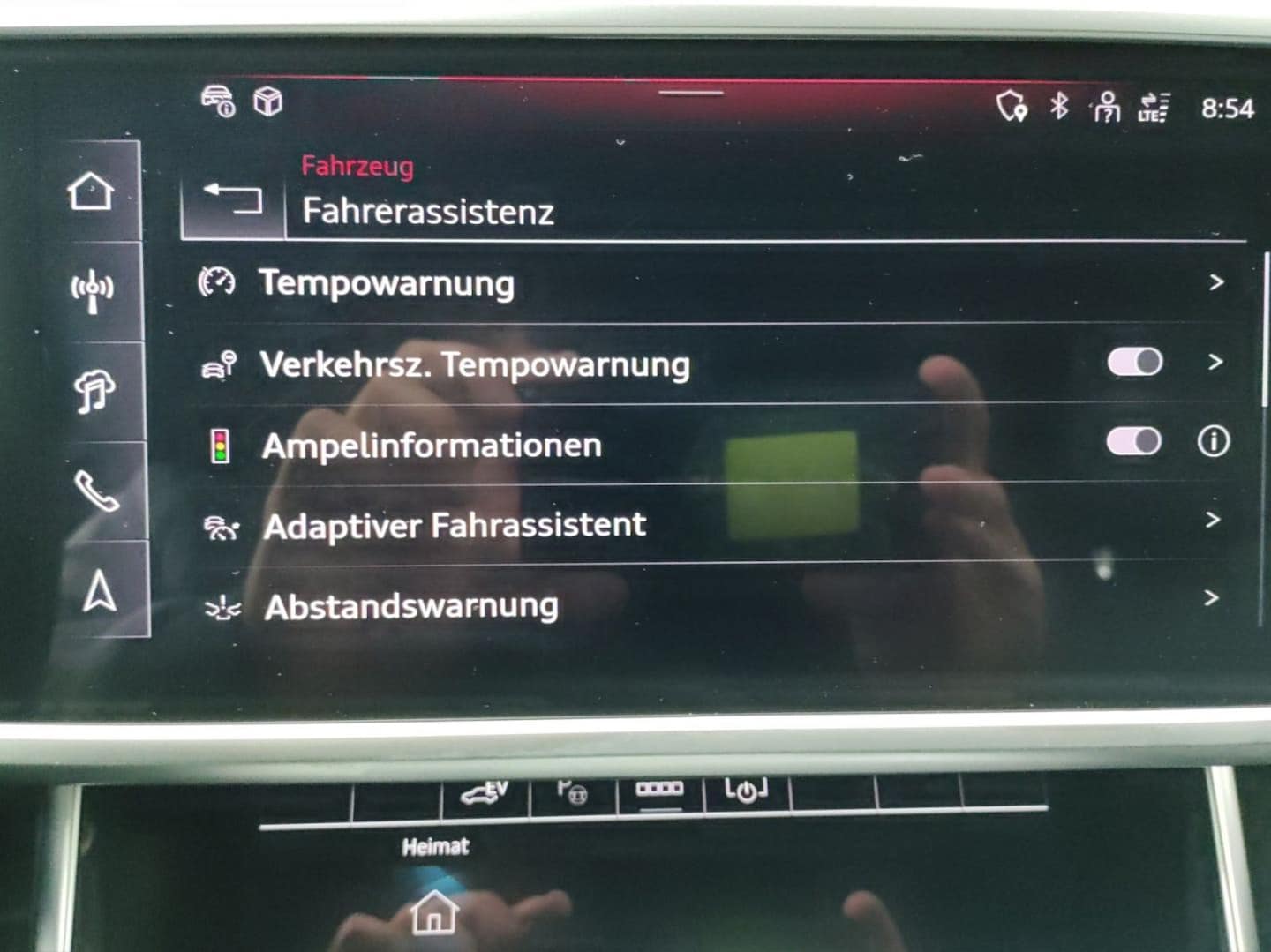 Bild über Audi A6 Avant TFSI e advanced 50 TFSI e quattro S tronic - für weitere Informationen kontaktieren Sie den Audi Partner