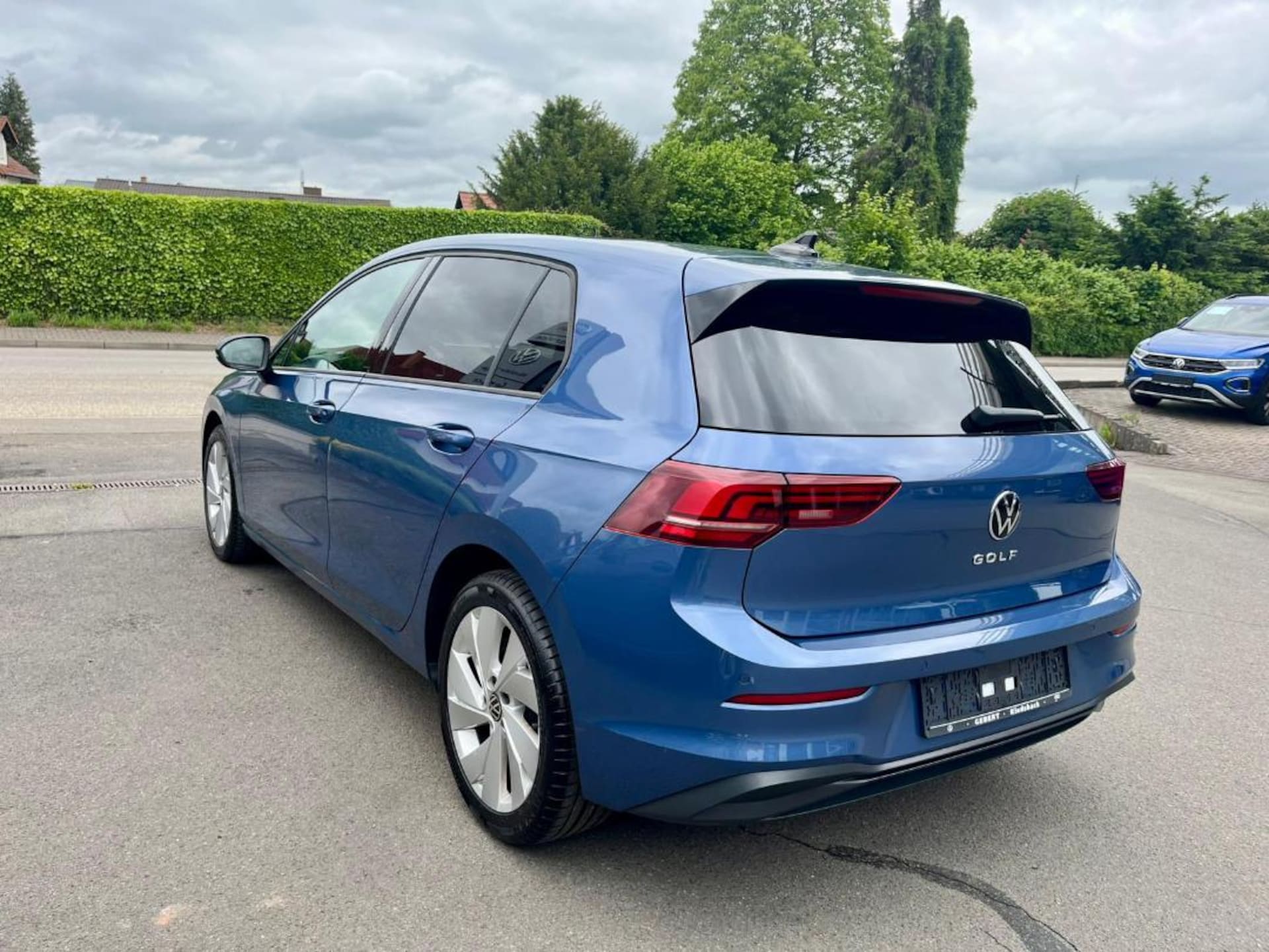Volkswagen Golf Life