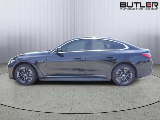 2025 BMW