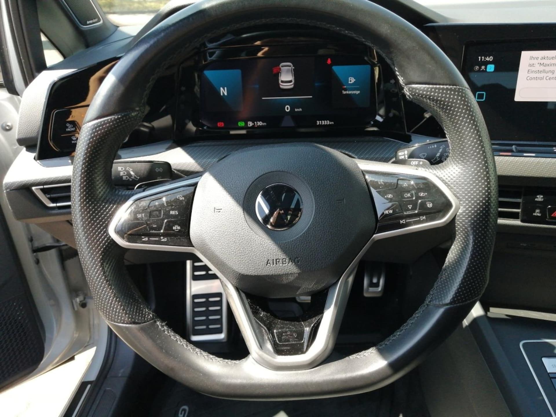 Volkswagen Golf R-Line