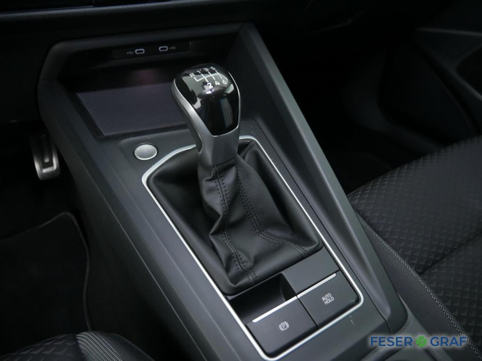 Volkswagen Golf Active