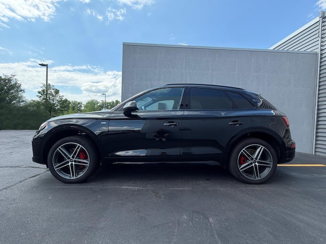 2025 Audi Q5 TFSI e
