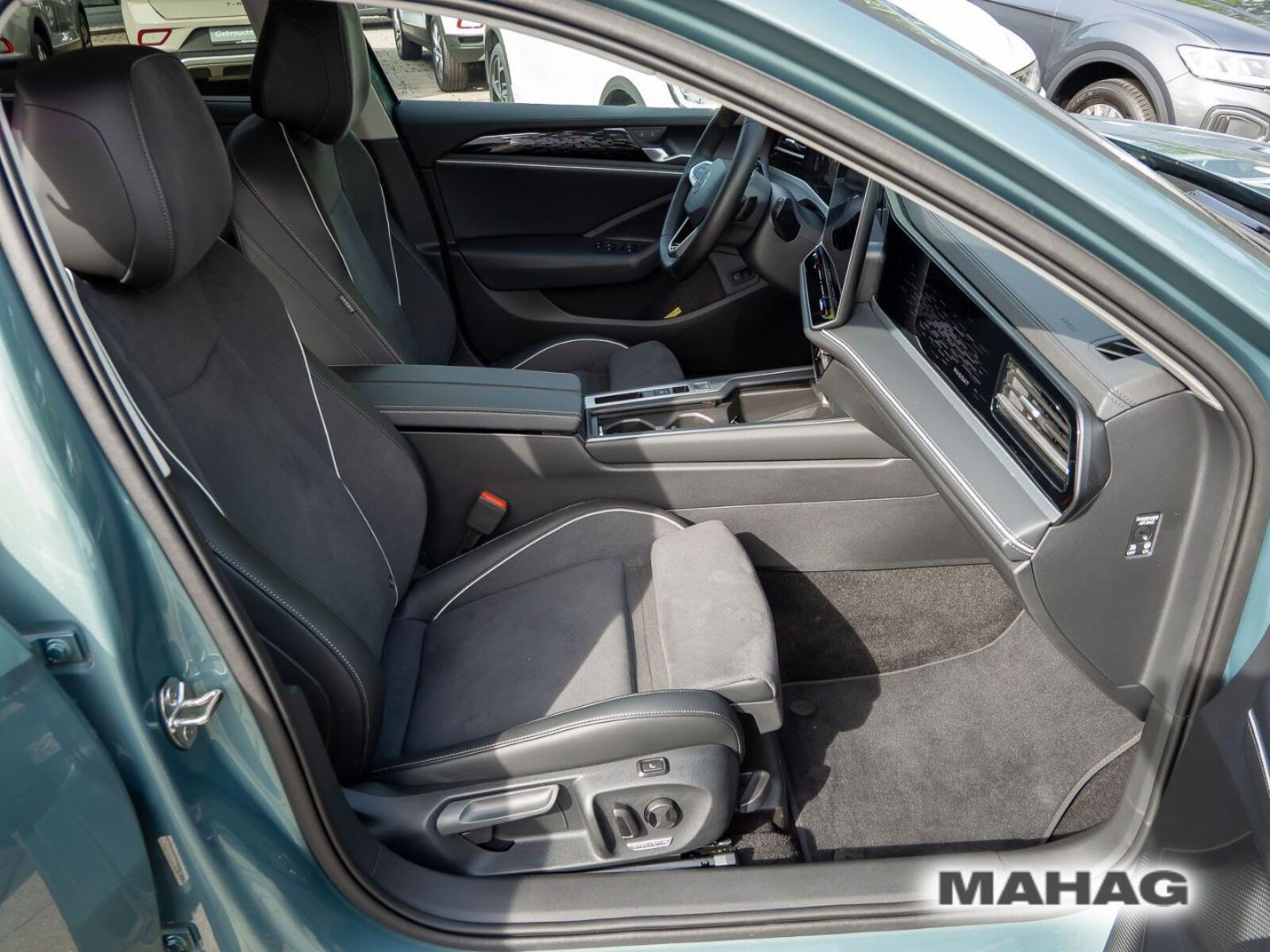 Volkswagen Passat – Bild 12