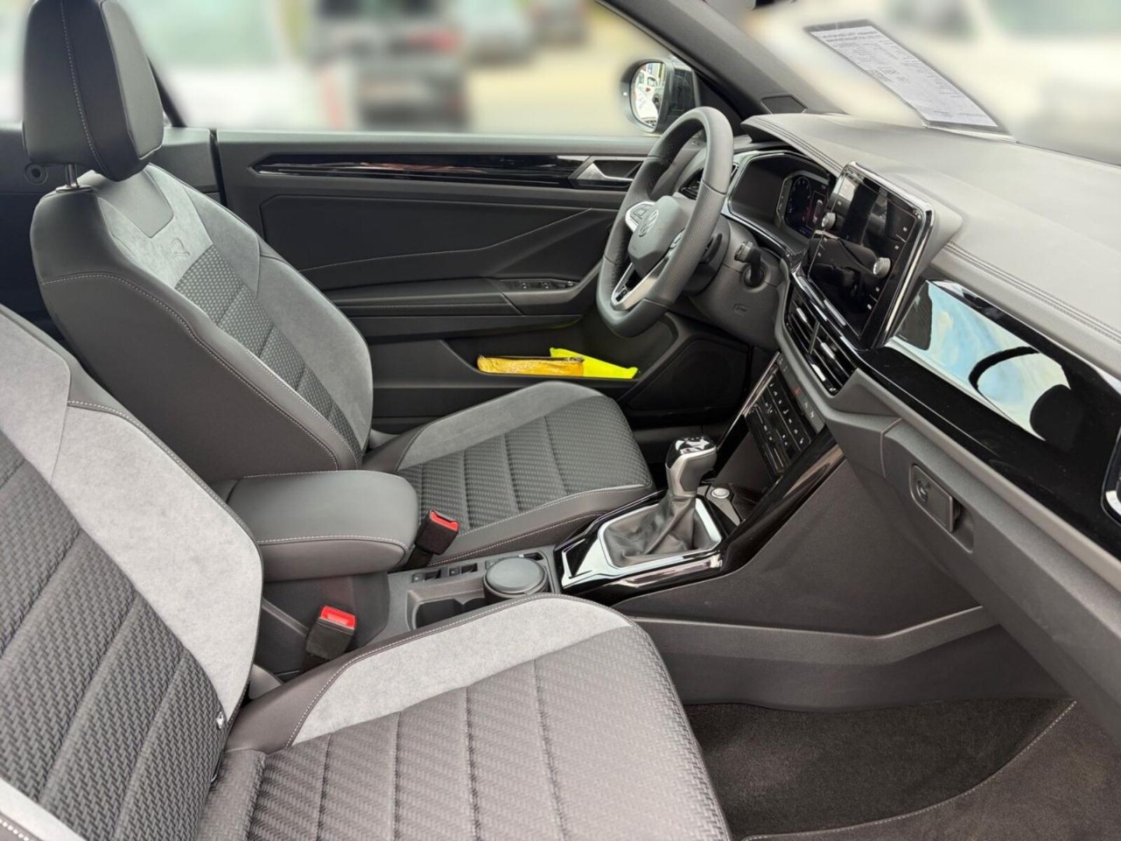Volkswagen T-Roc Cabriolet – Bild 18